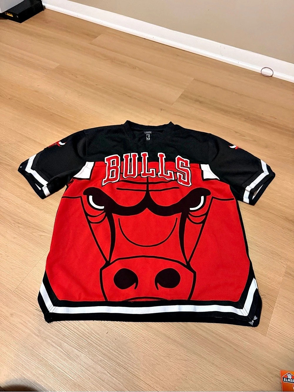 NBA Chicago Bulls Graphic Jersey Red XL